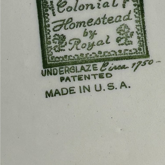 Colonial Homestead By Royal Platter Cake Plate Green Pioneer Cottage Cabin Scene - Picture 8 of 10